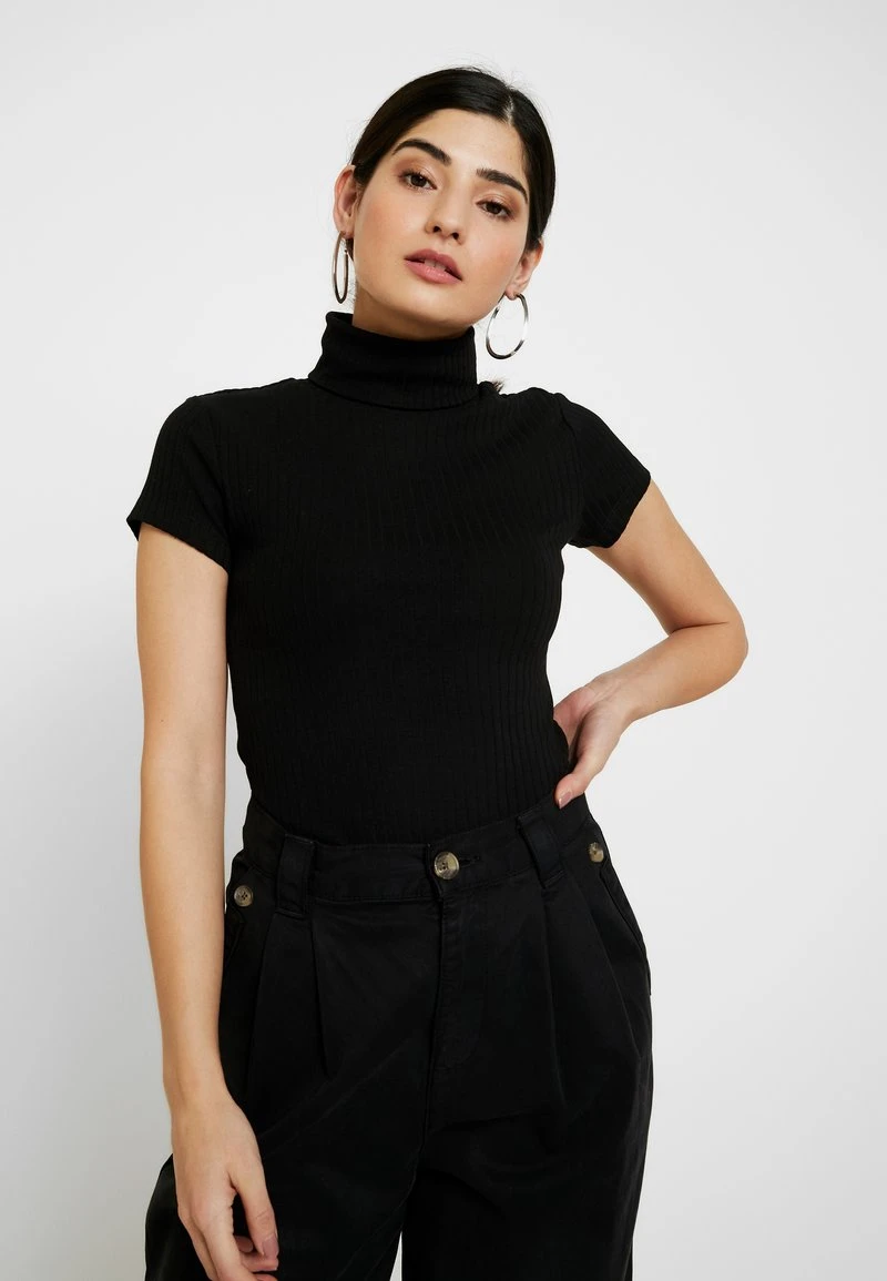 T-Shirt Print - Black 1 T-Shirt Print - Black