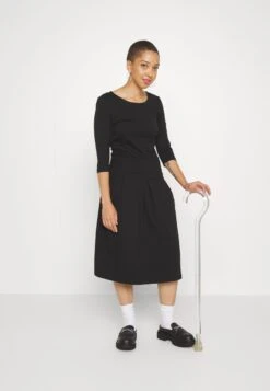 Anna Field Jerseykleid - Black 9 Anna Field Jerseykleid - Black -Anna Field Verkäufe 451aa95ec545454dac6a906b567c8713