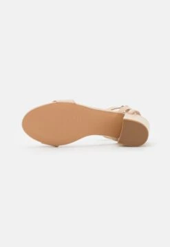 Anna Field Riemensandalette - Off-white 10 Anna Field Riemensandalette - Off-white -Anna Field Verkäufe 5a2284baa9c841b6a3541d20221b955b