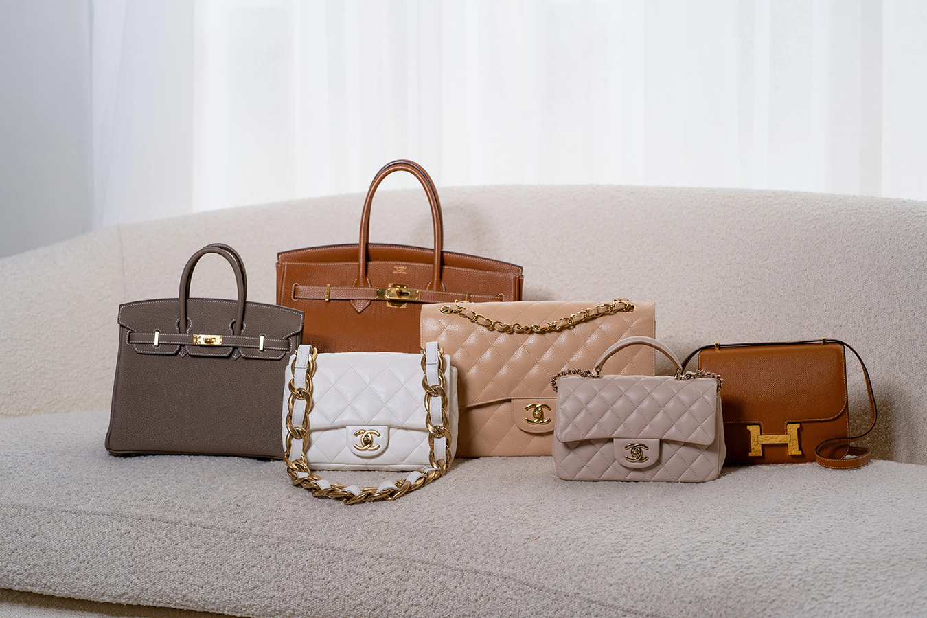 Anna Field Verkäufe -Anna Field Verkäufe